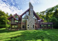 40 East Ash