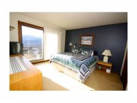 1094 East Ash Road