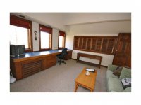 1094 East Ash Road