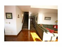 1094 East Ash Road