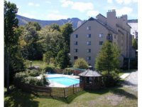 137 East Mountain Road Unit 2 E 2