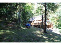 82 Lookout Road