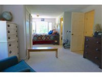 642 Colonial Dr