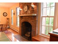 38 Middle Road