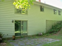 6 Healy Lane
