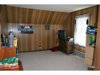 16 Estabrook