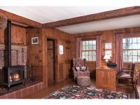 585 Brown Hill
