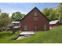 585 Brown Hill