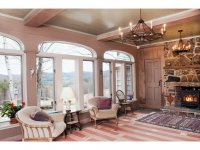 585 Brown Hill