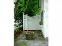 11 Mountain Ave