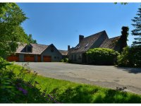 1239 PETERKIN HILL