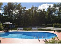 321 South Mendon