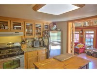 1215 West Woodstock