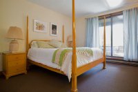 225 Falcon Ridge Hawk