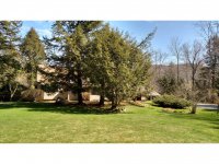 302 Barrows Towne