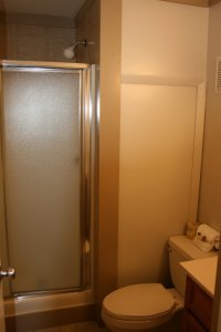 695 East Mountain