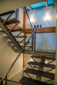 304 Mountainside