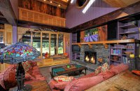 1723 Hale Hollow