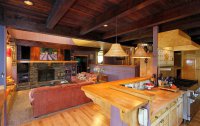 1723 Hale Hollow