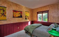 1723 Hale Hollow