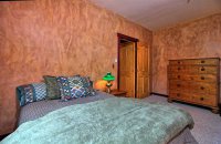 1723 Hale Hollow