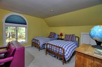 1723 Hale Hollow