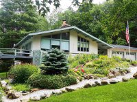 437 West Hill