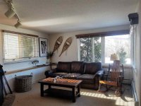 776 East Mountain