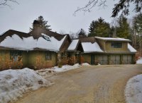 484 CARLTON HILL