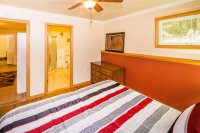 30 Spring Glen
