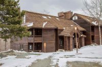 180 High Ridge