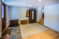 1735 Stony Brook