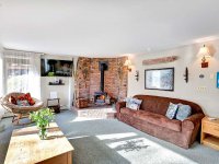 422 Trailside