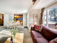 422 Trailside