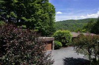 8 Hathorn Hill