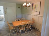 907 East Mountain