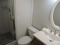907 East Mountain