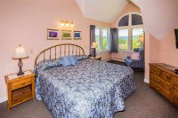 792 East Mountain