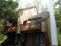 730 Maple Hill