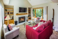 182 Highridge Highridge