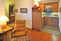 954 East Ash Hawk Resort