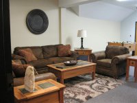 182 HIGHRIDGE