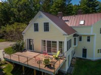76 Grove Hill