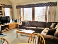 114 High Ridge