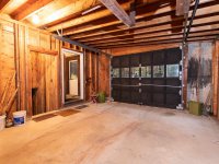 186 Southview