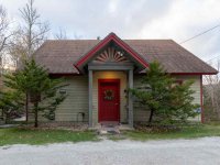 956 Roaring Brook