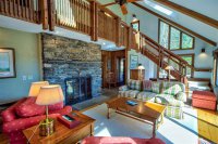 1261 North Bridgewater