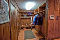 1261 North Bridgewater