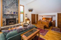281 Upper Rebecca
