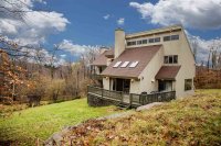 281 Upper Rebecca